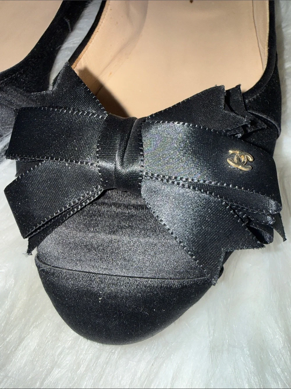 CHANEL Black Ribbon Bow Ballet Flats size 40 2007
